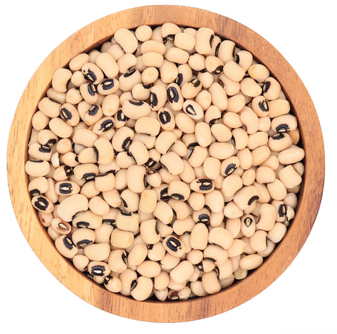 Black Eyed Beans in houten kom – witte bonen met zwarte oogvlek