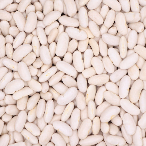 Close-up van gedroogde witte bonen – ovale bonen met gladde crème-witte schil